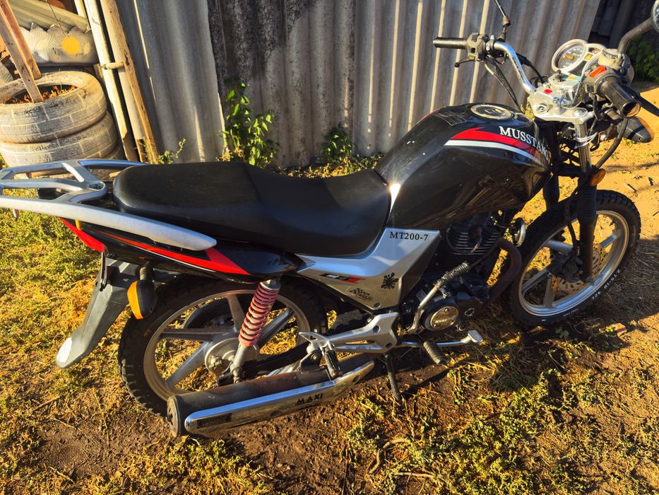 Продам Musstang mt200-7