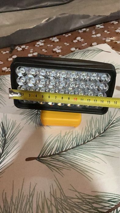 Прожектор плюс павербанк на акумулятор dewalt 2 usb вихода