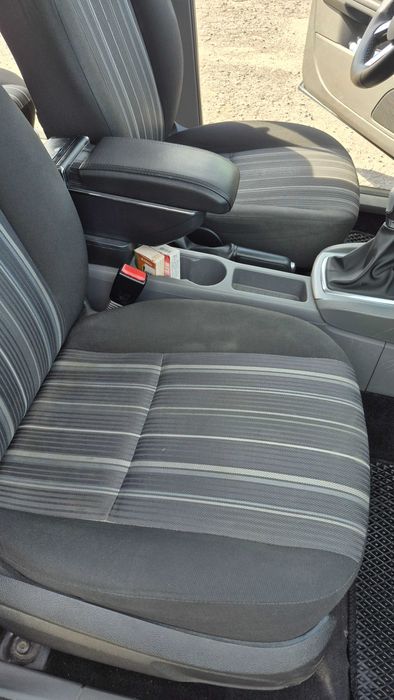 Продам Ford Focus 2 2010 рік 1.6 бензин