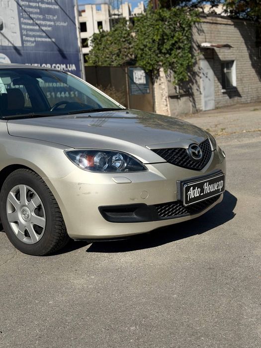 Продам Mazda 3 1.6