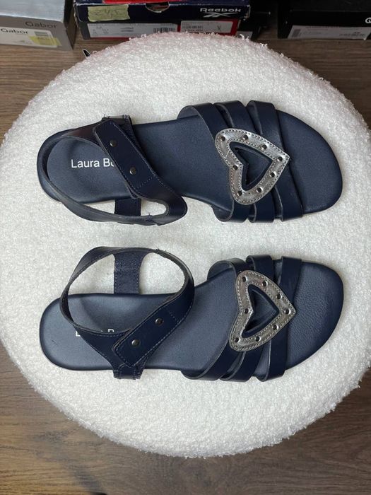 Босоніжки Laura Bonelli, розмір 36.