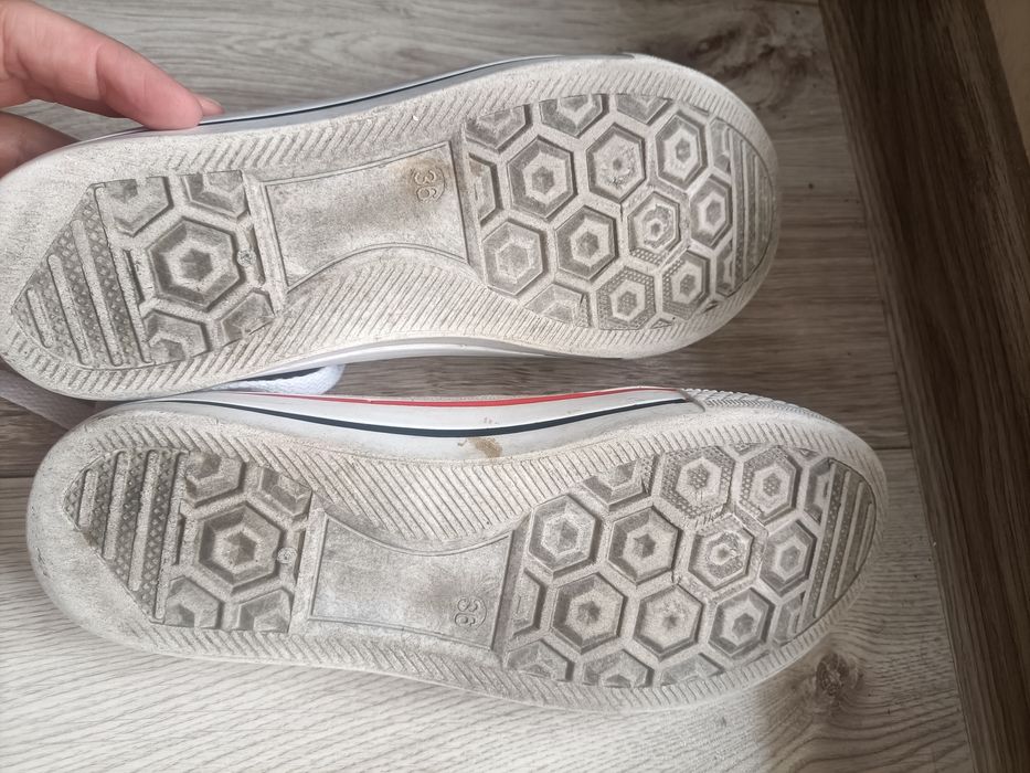 Trampki długie damskie (rozmiar 36)