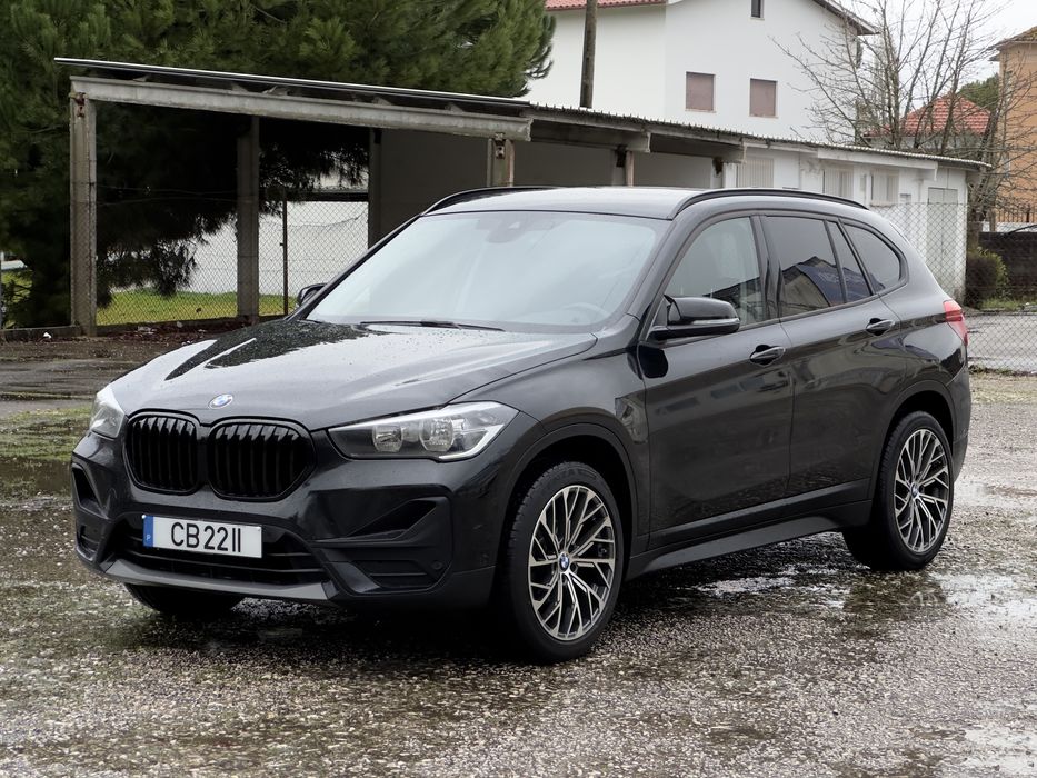 BMW X1 sDrive16d sportLine | Facelift 2020 | 90.000 km shadow line J19