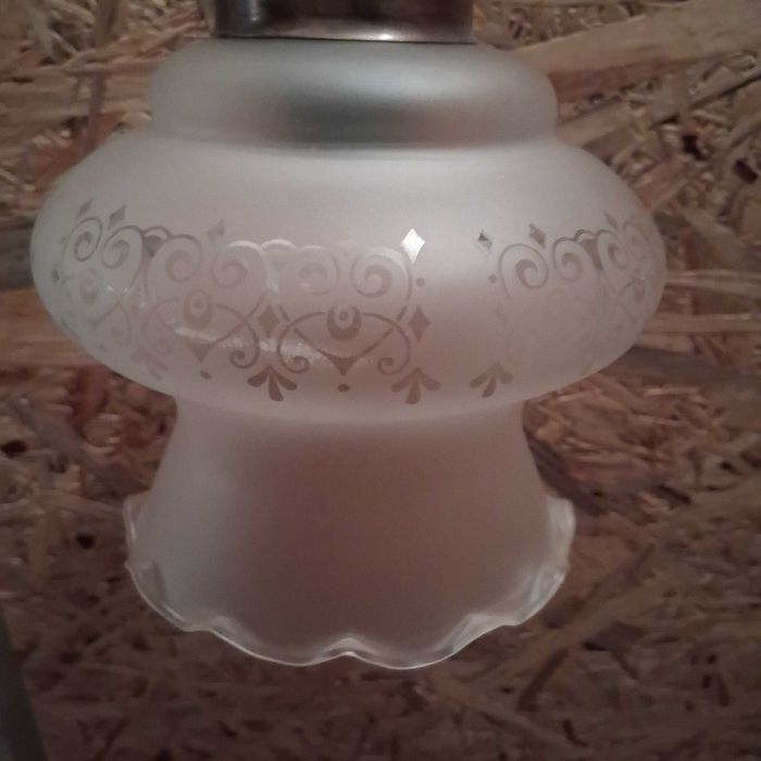 żyrandol mosiężny stylowy