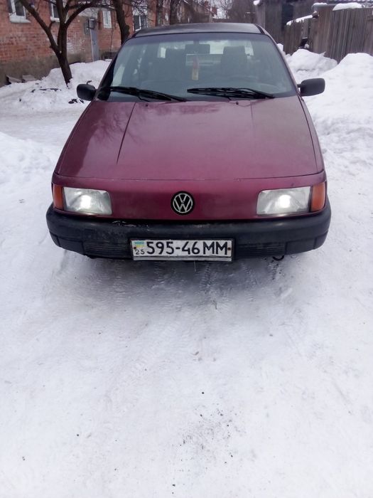Продам срочно вольцваген пассат в 3 газ бензин