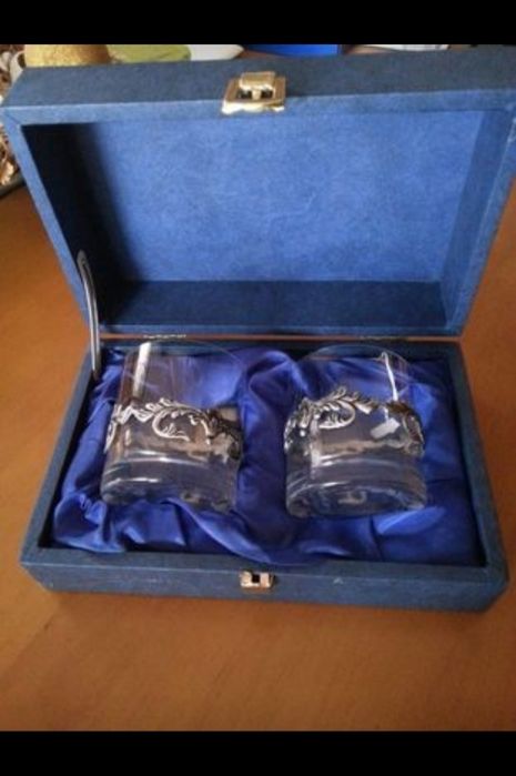 Tin-decorated glass set435182231995688962