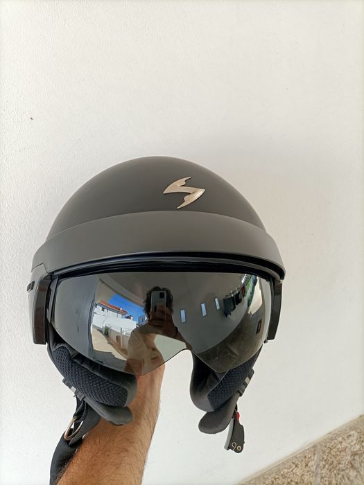 Capacete tamanho L novo