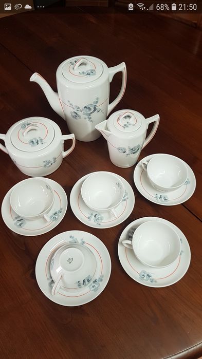 Vista Alegre Vintage Tea Set