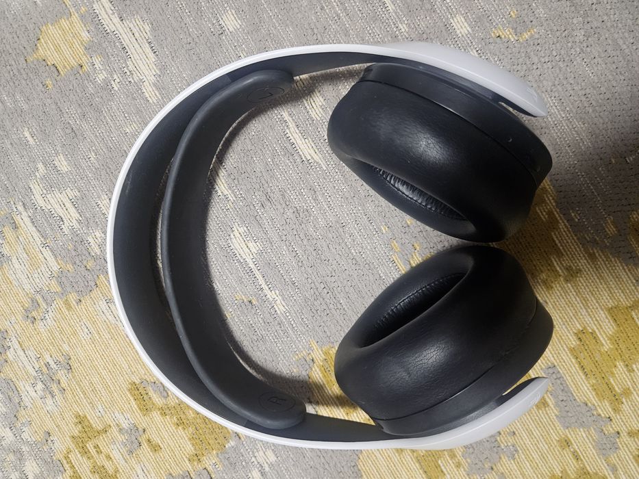 Навушники Fine-tuned for 3D Audio on PS5™