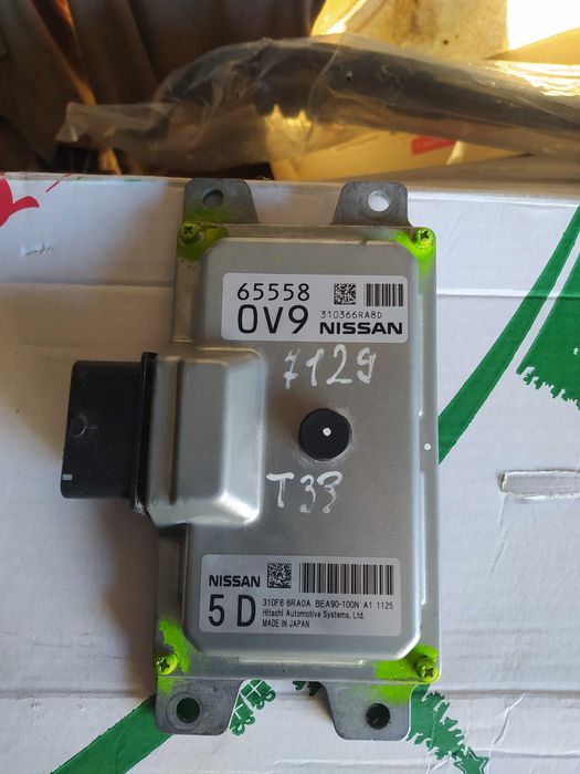 Блок управління коробкою Нісан Рог Т33