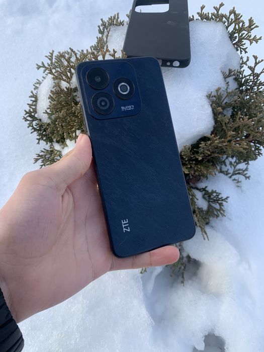 Продам zte blade a75 128gb
