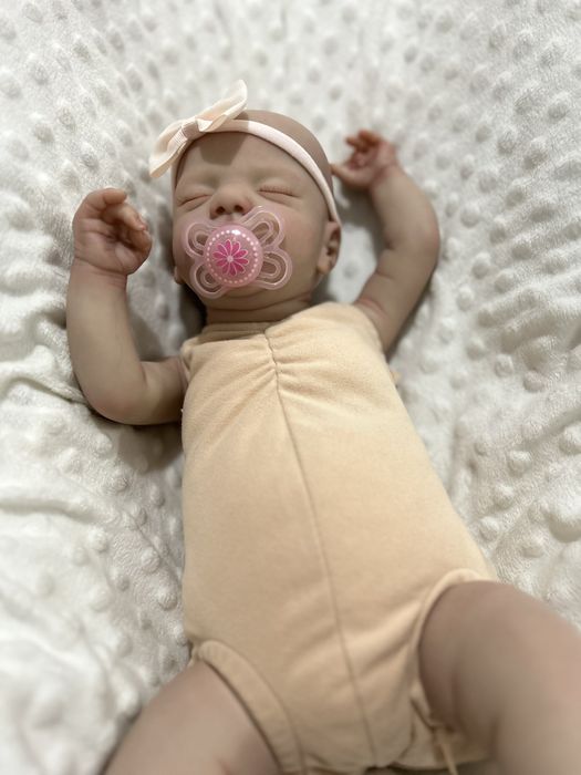Bebé reborn boneca feita à mão