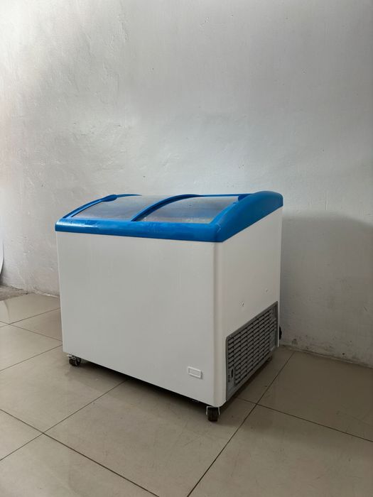 Zamrazarka witryna skrzyniowa  300 l Crimarg 100 cm