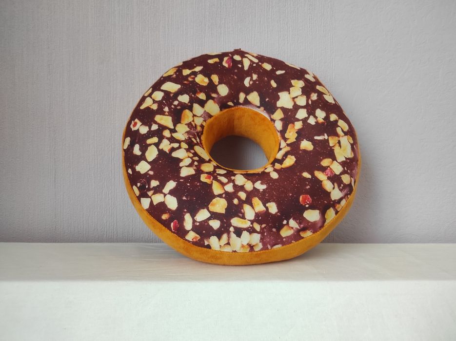 Мягкая игрушка пончик большой