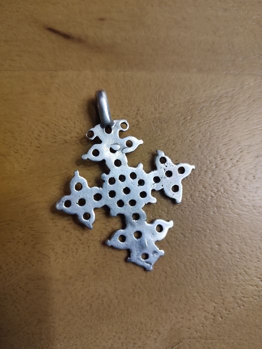 Prata Antiga. Cruz de Copta