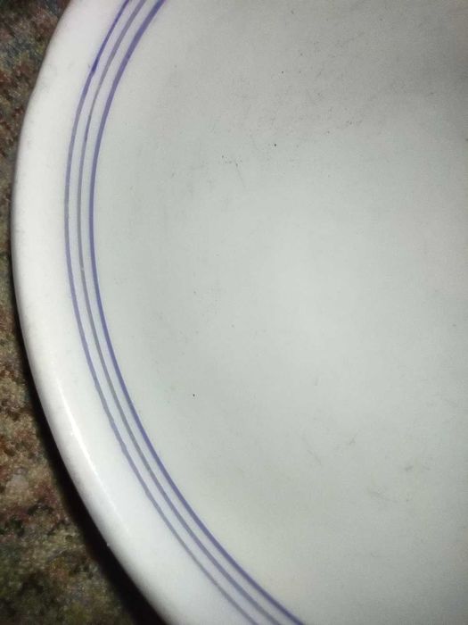 Talerzyk kantynowy KPM Modell des Amtes