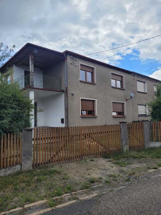 Sprzedam dom jednorodzinny w Oleśnie, ul. Bzowa, woj. opolskie