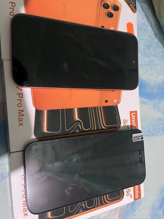 Iphone 17 Pro max ruplica