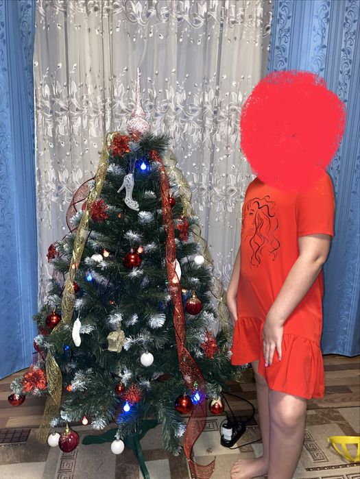 Продам штучну ялинку