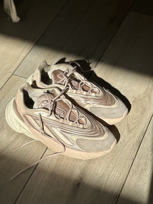 Кросівки жіночі Adidas Ozelia Beige GV7689: 480 Другие