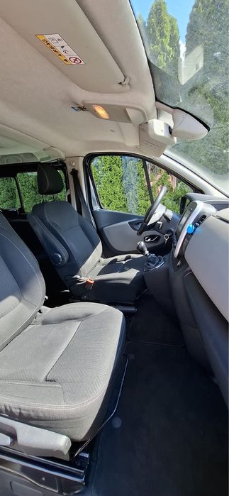 Renault Trafic 1.6 dCi | 2015 r. | 8-osobowy | klima
