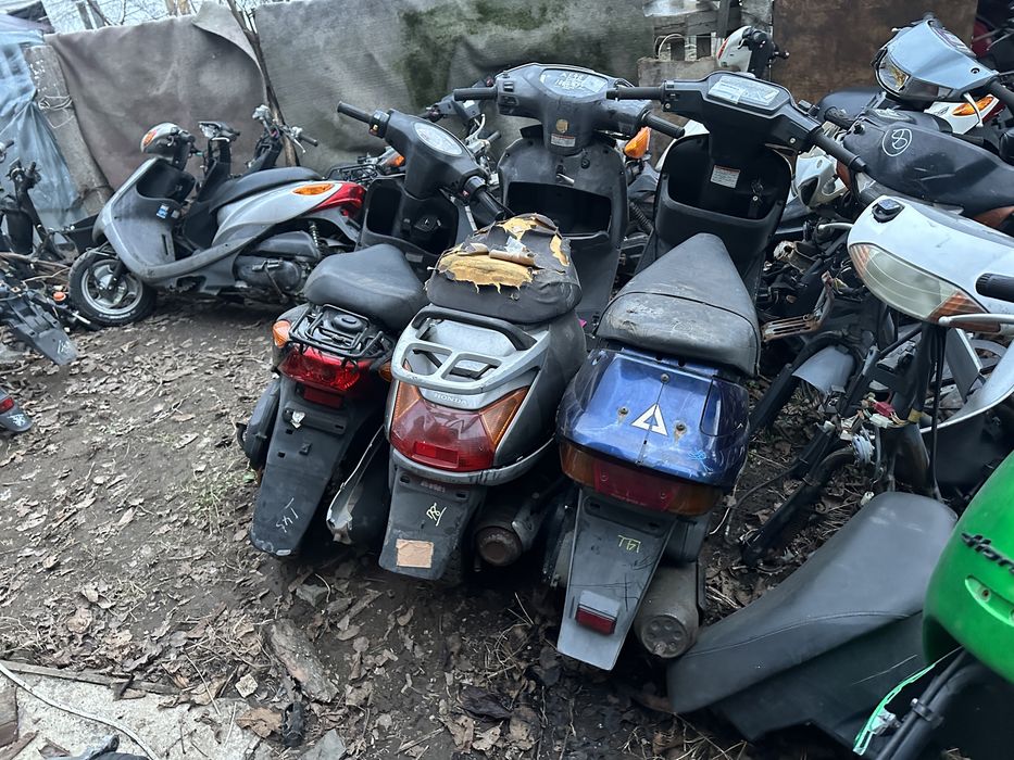 Пластик білий на Honda Gyro x Canopy Gyro up Topic af 38 Honda tact 16 24 30 51 Dio 27 35 56 62 68 Honda Crea Scoopy Honda pcx 125 dio 110 jf 31