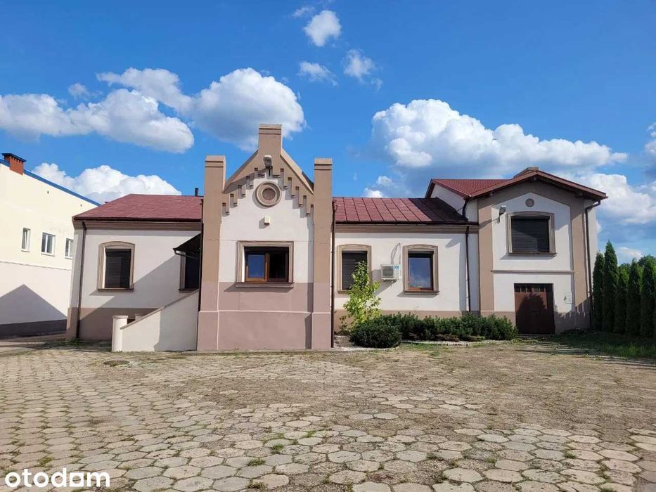 Budynek mieszkalno - usługowy - dworek z XIX w.