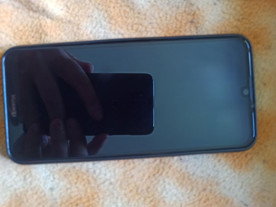 Telemóvel Huawei Y6 2019