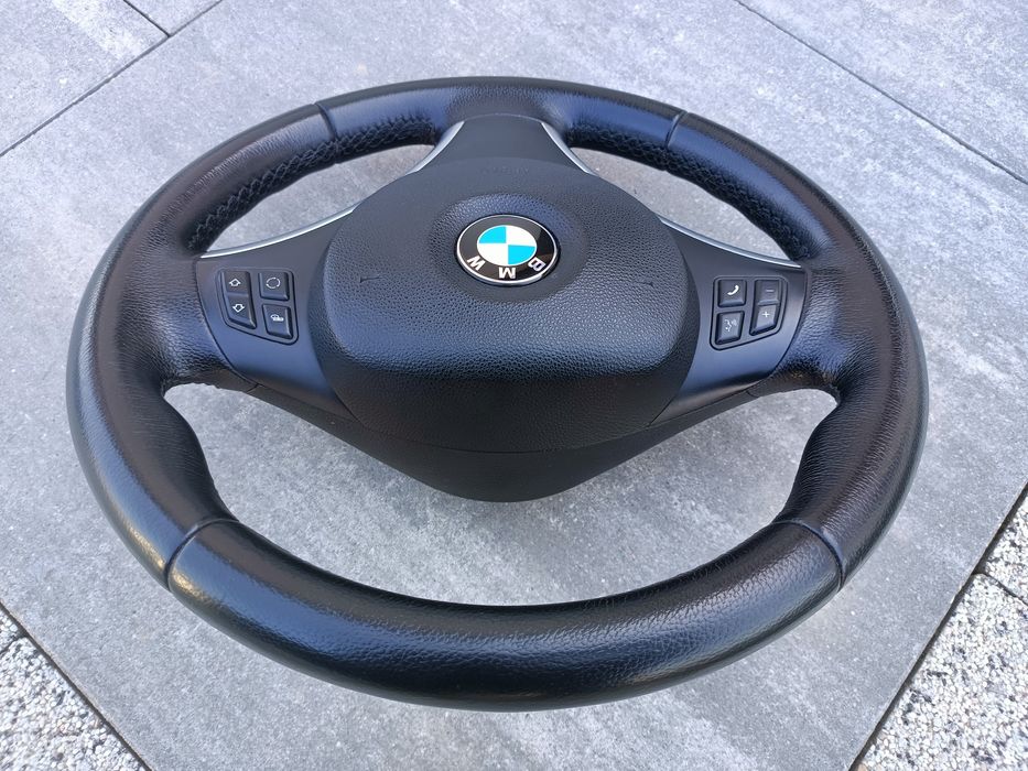 Kierownica Msport z multifunkcją BMW E90 E91 E92 E93 E87 E81 E82 E88 X