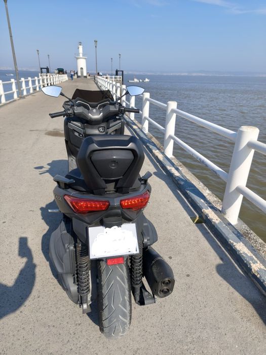 Vendo Yamaha xmax 400