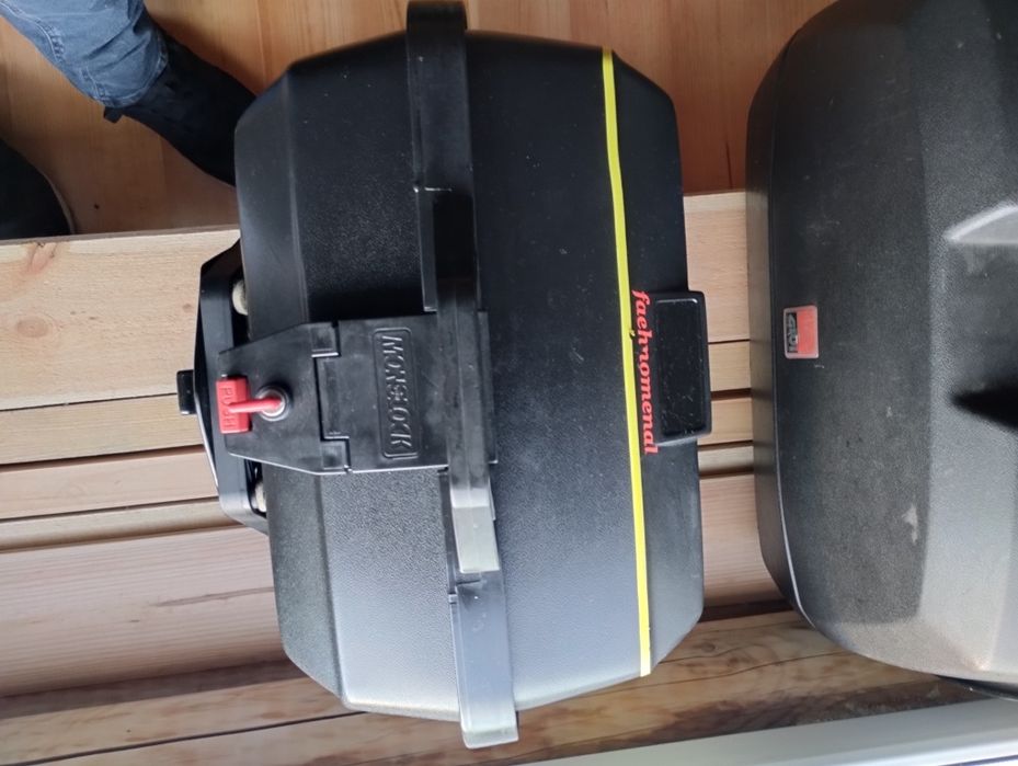 Мотокофр Моnolock з площадкою