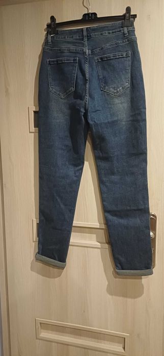 Nowe jeansy w r. 38