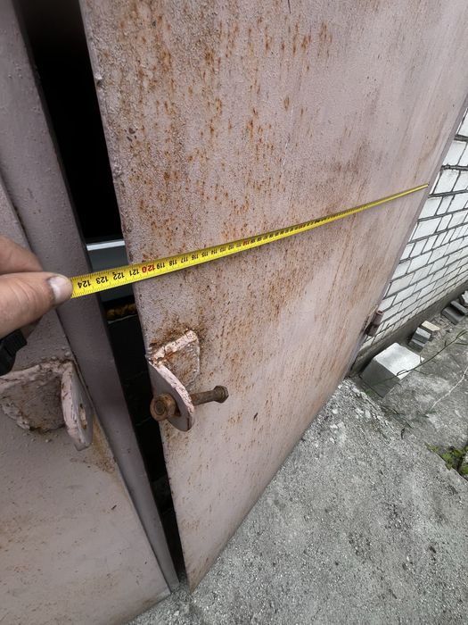 Продам ворота в идеальном состояниие
