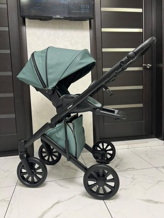 Візочок Anex e/type, в гарному стані