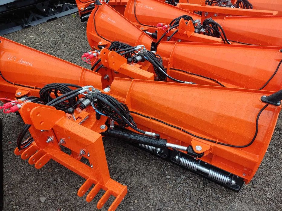 Solidny Pług do śniegu strzałka lekki łamany