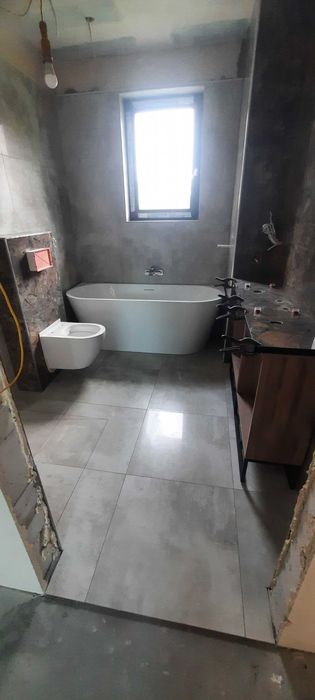 Glazurnik  / Płytkarz Profesjonalne ukladanie plytek