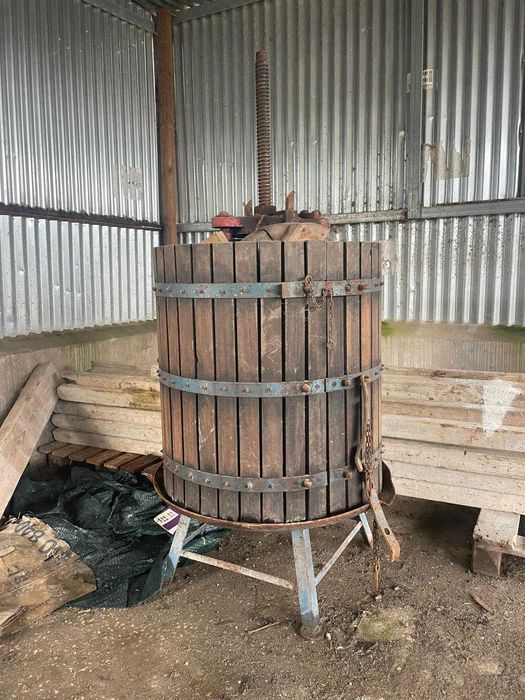 Prensa de Uvas Vintage