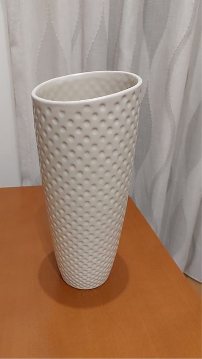 Jarra Branca Decoração/Jarra triangular/Jarra Oval