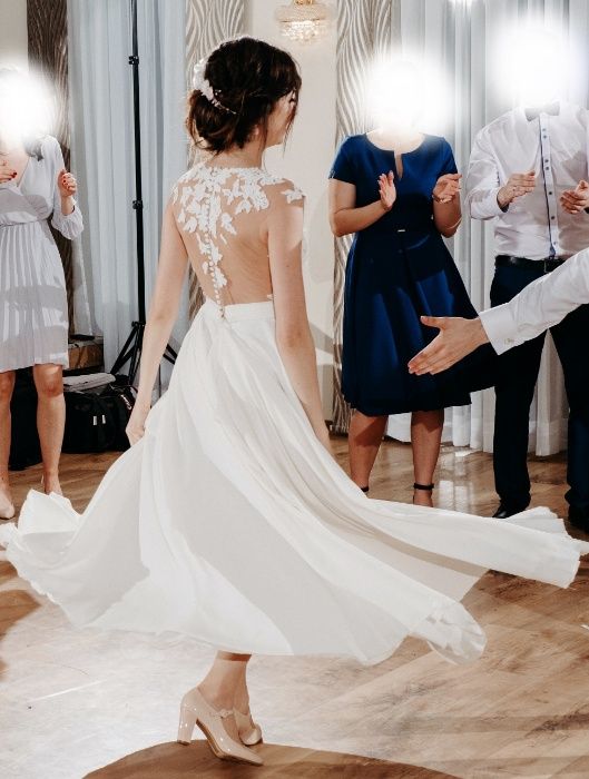 Suknia ślubna MILLA NOVA model SELENA 36