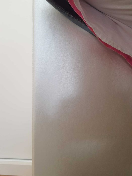 Cama solteiro Branca com estrado elevatório e colchão 90x190