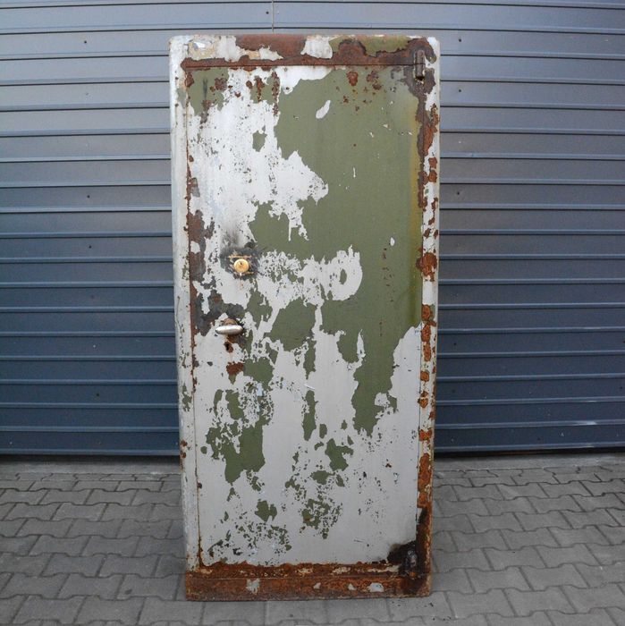 Szafa metalowa 180x80x55cm