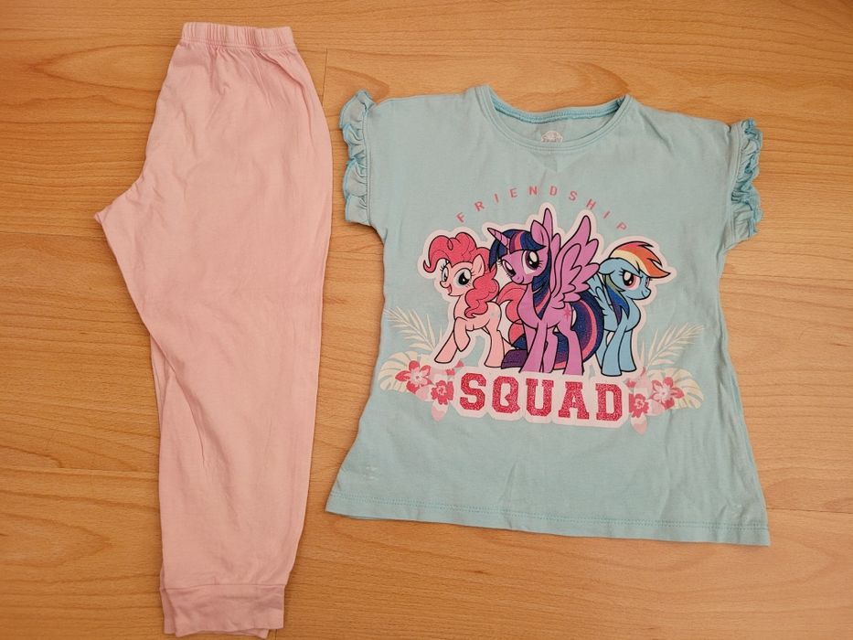 Girl's clothing size 2/3 years