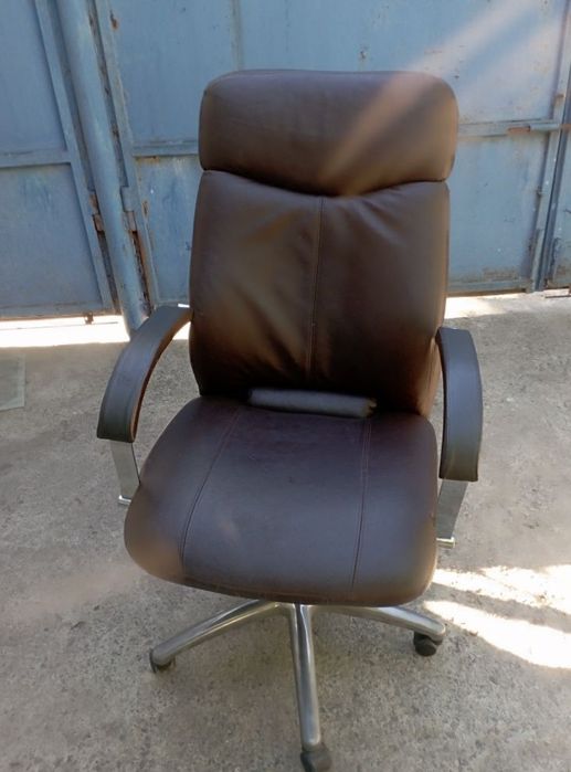 Стул компьютерный офисный