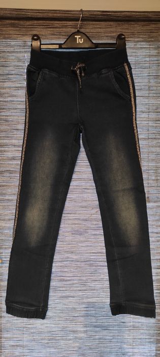 Spodnie jeans rozm.134 CoolClub