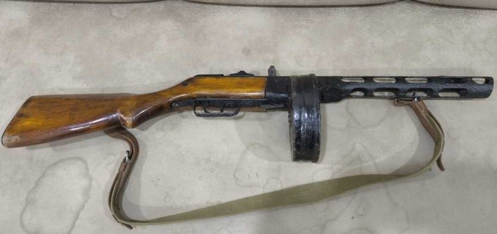 Макет муляж игрушка ППШ