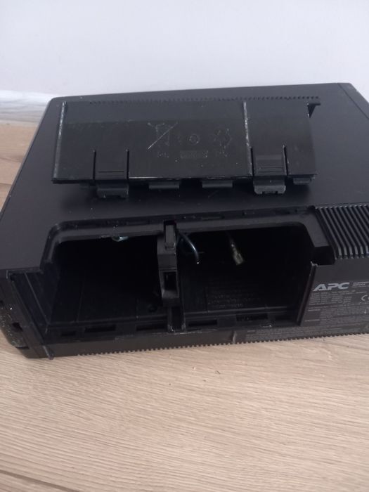 ДБЖ APC Back UPS Pro 1500