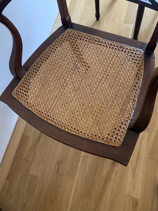 cadeira de braços estilo D. Maria com embutidos