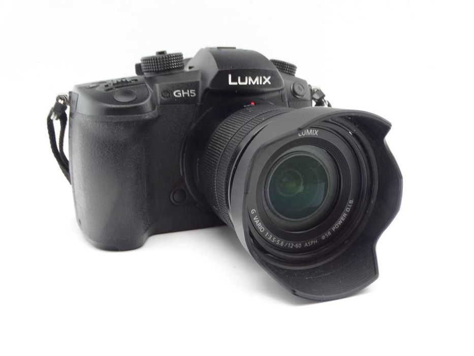 Aparat Panasonic Lumix GH5 + Lumix 12-60 G Vario + Lumix G Macro 30mm