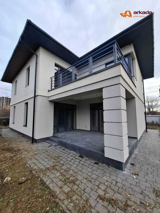 Продаю готовий будинок біля Міського Озера!!! 260м2/9соток