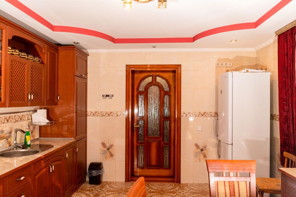 Будинок-шале в гірському с.Космач.Продаж-обмін..